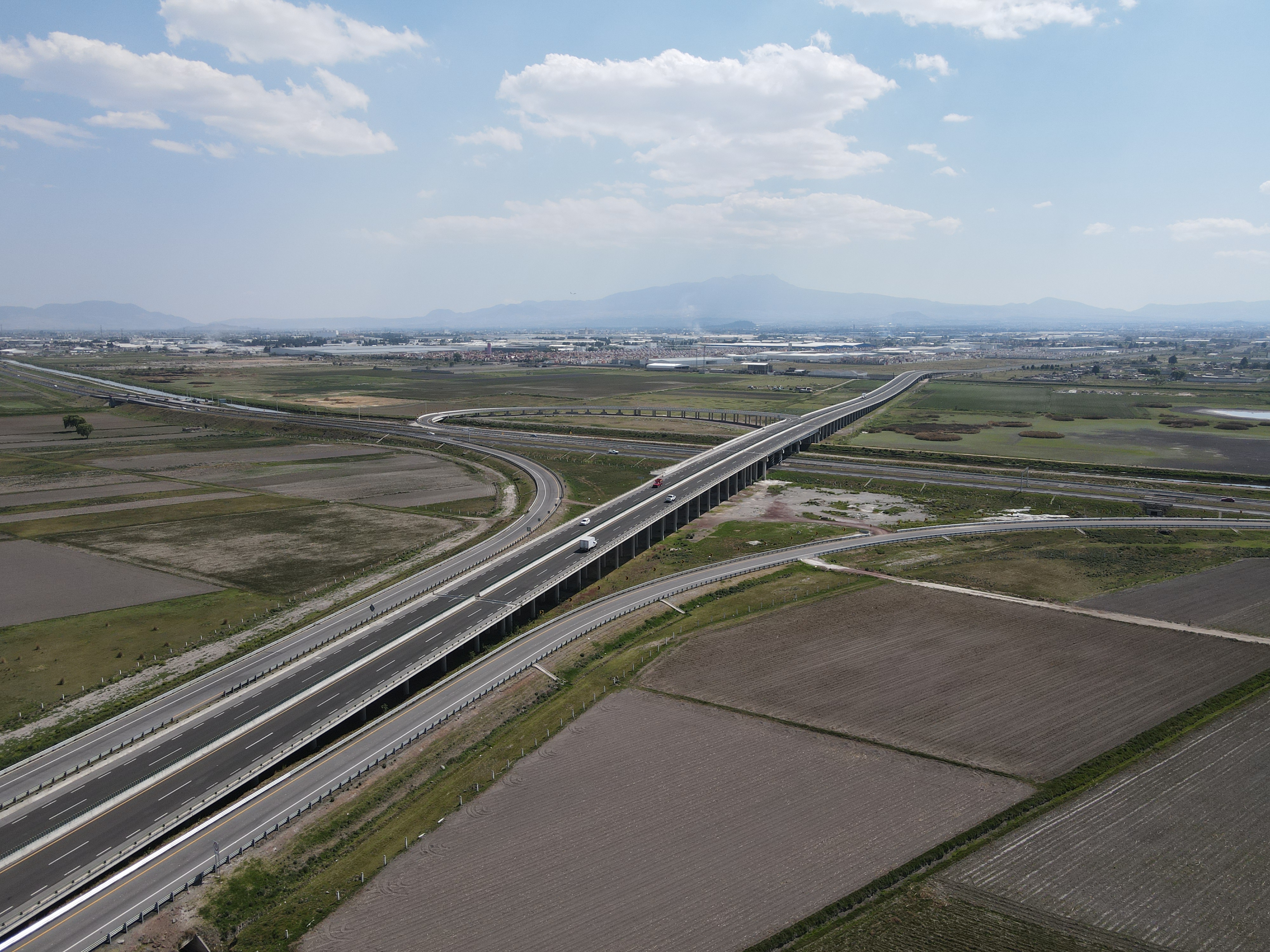 Vista aérea de la autopista Toluca - Naucalpan
